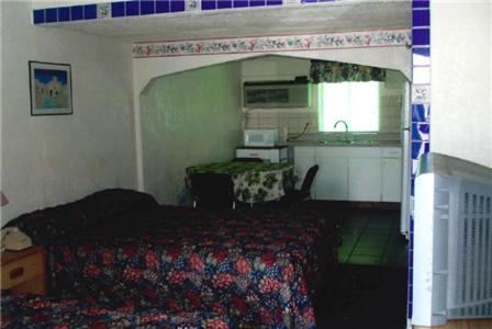 Havasu Inn & Suites Лейк Хавасу Сити Екстериор снимка